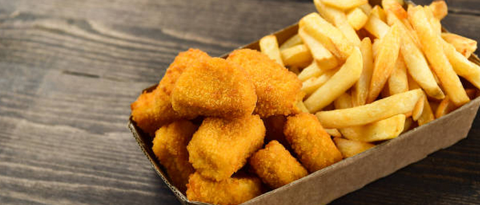 6 Pcs Chicken Nuggets & Fries 